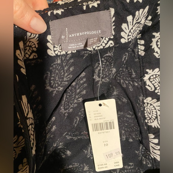 NWT ANTHRO Black Floral Embroidered Wide Leg Apron Jumpsuit Overalls Size 10 - Picture 12 of 16